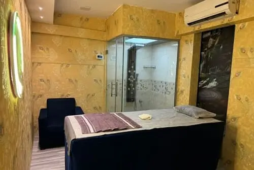 spa room in vile parle east